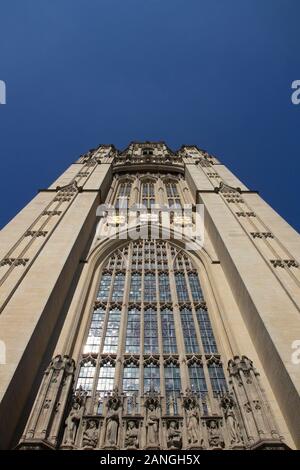 BRISTOL, Großbritannien - 8 April 2019. Bristol City Museum & Art Gallery ist der Edwardianischen barocker Architektur. Bristol, England, UK, April 8, 2019 Stockfoto