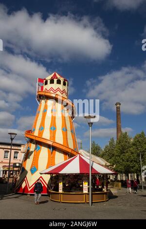 BRISTOL, Großbritannien - 10 April, 2019. Helter Skelter auf die Docks. Bristol, England, UK, 10. April 2019 Stockfoto