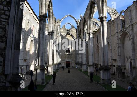 Carmo Kloster Ruinen, Largo do Carmo, Lissabon, Portugal Stockfoto