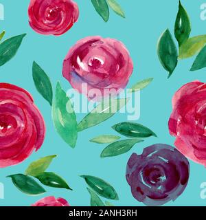 Nahtlose Blumenmuster in Wasserfarben. Rote und rosafarbene Aquarellrosen mit Blättern. Handbemalte Vintage-Blumentextur auf blauem Hintergrund. Abstrakte Rosen. Stockfoto