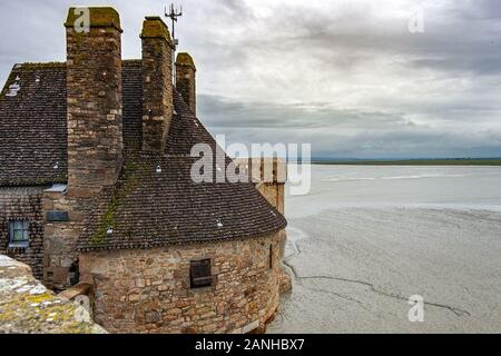 Typische Häuser in Mont Saint Michel. Normandie, Frankreich Stockfoto