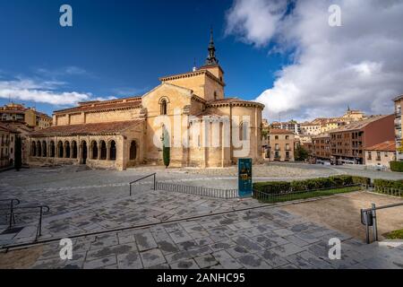 Segovia, Spanien - Iglesia de San Millan Kirche Stockfoto