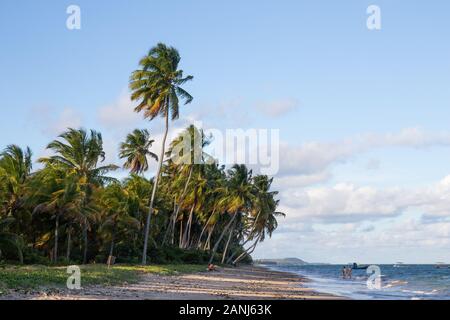 Hafen von Verlust/Alagoas/Brasilien. November, 29, 2019. Blick auf Porto de Pedras Stadt und Patacho Strand im Frühsommer. Stockfoto