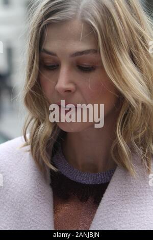 Rosamund Pike abgebildet in London, England (credit Bild © Jack Ludlam) Stockfoto