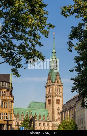 Blick von der Moenckebergstraße zum Rathaus, Hamburg, Deutschland, Europa Stockfoto