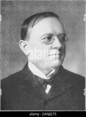 Arbeitgeber und Mitarbeiter; Vollständiger Text der Rede vor der National Convention der Arbeitgeber und der Mitarbeiter, die mit Portraits der Autoren, in Minneapolis, Minnesota, September 22-25, 1902 statt. der Arbeit als die Preise, die jetzt vor - Vail. Es zeigt sich auf dem Gesicht der Maßnahme, dass es obligatorische Schiedsverfahren unvermeidbar? 57 würde eine große moralische Vorteil über den Plan offixing Löhne um die Schlacht von Muskelkraft againsta Geld macht. Es wäre Ersatz Justiz * für forceat ein kritischer Punkt und auf einer großen Skala. Es wäre domuch Demokratie sound und Brüderlichkeit möglich zu machen. Es wäre Stockfoto