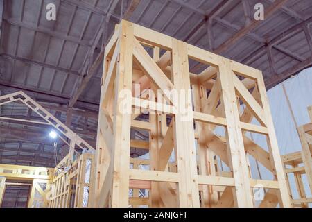 Neubau framing Haus, werkseitig montiert. Innen- Stockfoto