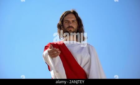 Historische Inkarnation von Jesus Christus erreichen arm auf Kamera, Hand Stockfoto