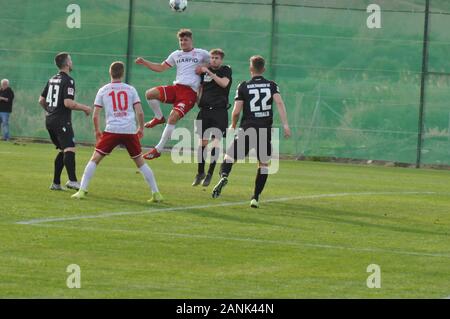 KSC verliert Testspiel gegen Rot-Weiß Essen RW Essen gewinnt Freundschaftsspiel gegen Karlsruher SC Stockfoto