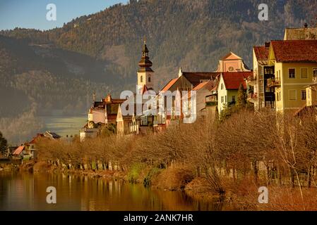 Frohnleiten kleine Stadt oben Mur in der Steiermark, Österreich. Berühmte Reiseziel. Stockfoto