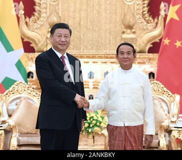 Nay Pyi Taw, Myanmar. 17 Jan, 2020. Der chinesische Präsident Xi Jinping Gespräche mit Myanmar Präsident U Win Myint in Nay Pyi Taw, Myanmar, Jan. 17, 2020. Quelle: Rao Aimin/Xinhua/Alamy leben Nachrichten Stockfoto