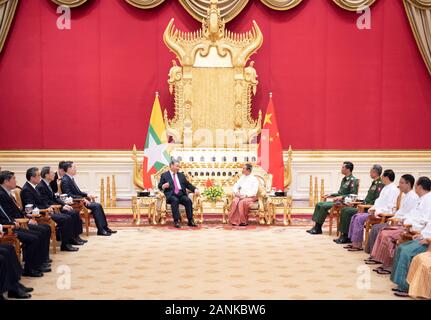 Nay Pyi Taw, Myanmar. 17 Jan, 2020. Der chinesische Präsident Xi Jinping Gespräche mit Myanmar Präsident U Win Myint in Nay Pyi Taw, Myanmar, Jan. 17, 2020. Credit: Xie Huanchi/Xinhua/Alamy leben Nachrichten Stockfoto