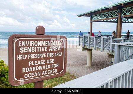 Boca Raton Florida, Palm Beach County, öffentlicher Strand, Atlantischer Ozean, Wasser, Schild, sensible Gegend, FL100731040 Stockfoto