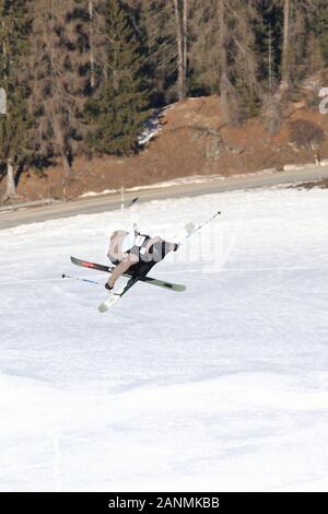 Seiser Alm, Italien. 17 Jan, 2020. Kostenlose Ski Slope style Wm in Seiser Alm Seiser Alm, Italien am 17. Januar 2020, Tyler Harding (GBR). Foto: Pierre Teyssot/Espa-Images Credit: Cal Sport Media/Alamy leben Nachrichten Stockfoto