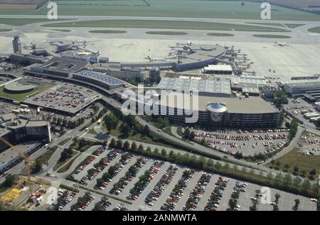 Wien, Flughafen Wien-Schwechat, VIE, Luftbild Stockfoto