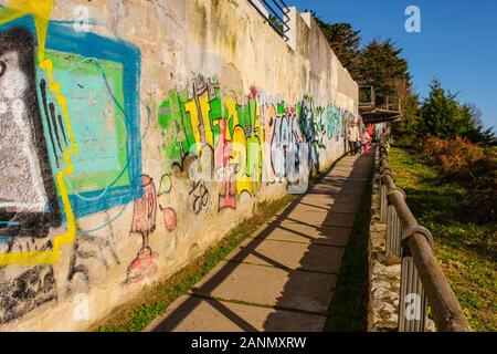 Urban Graffiti. Senda del Parque, Mataleñas Santander. Kantabrien, Nordspanien. Europa Stockfoto