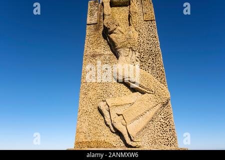 Denkmal gefallen Spanischer Bürgerkrieg, Cabo Mayor Leuchtturm. Santander, Kantabrischen Meer. Kantabrien, Nordspanien. Europa Stockfoto