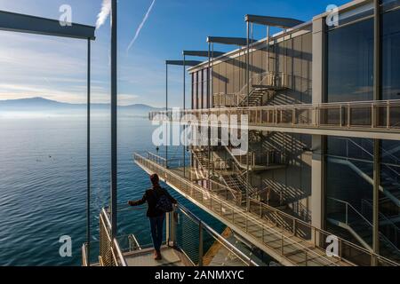 Botin Zentrum modernes Museum, Kunst und Kultur. Botin Stiftung, Architekten Renzo Piano. Santander, Kantabrischen Meer. Kantabrien, Nordspanien. Europa Stockfoto