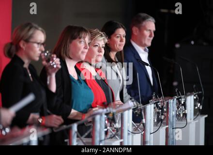 (Von links nach rechts) Rebecca Long-Bailey, Jess Phillips, Emily Thornberry, Lisa Nandy und Keir Starmer während der Führung der Labour-Partei husting im ACC Liverpool. Stockfoto