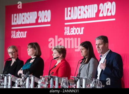 (Von links nach rechts) Rebecca Long-Bailey, Jess Phillips, Emily Thornberry, Lisa Nandy und Keir Starmer während der Führung der Labour-Partei husting im ACC Liverpool. Stockfoto