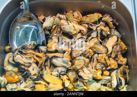 gekochte Meeresfrüchte, Tintenfisch und Muscheln Stockfoto