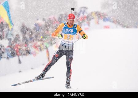 Ruhpolding, Deutschland. 18 Jan, 2020. Biathlon: Wm, Relais 4 x 7,5 km, Männer in die Chiemgau Arena. Arnd Peiffer Deutschland in Aktion. Credit: Matthias Balk/dpa/Alamy leben Nachrichten Stockfoto