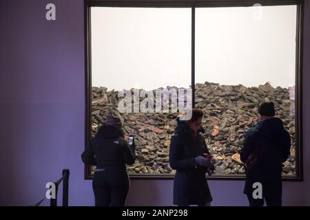 Physische Beweise von Verbrechen Ausstellung in Block 5 (Baracke 5) im nationalsozialistischen deutschen Konzentrationslager Auschwitz I (Stammlager Auschwitz I Konzentrationslager Stockfoto