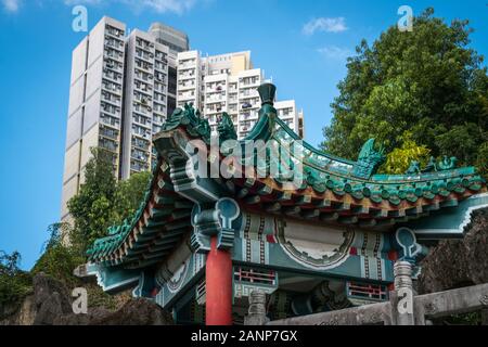 HongKong, China - November, 2019: Traditionelle chinesische Architektur in guten Wünschen, Garten, Wong Tai Sin Tempel in Hong Kong Stockfoto