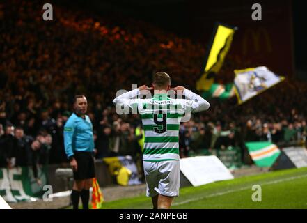 Firhill Stadium, Glasgow, UK. 18 Jan, 2020. Firhill Stadium, Glasgow, UK. 18. Januar 2020; Firhill Stadium, Glasgow, Schottland, Scottish Cup, Partick Thistle gegen Celtic; Leigh Griffiths von Celtic feiert, nachdem er öffnet das Zählen in der 12. Minute macht es 1-0 zu Keltisch-redaktionelle Verwendung Credit: Aktion Plus Sport Bilder/Alamy leben Nachrichten Stockfoto