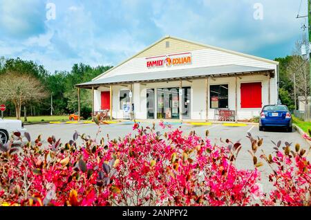 Familie Dollar wird dargestellt, Jan. 16, 2020 in Magnolia Springs, Alabama. Mehr als 8.000 Family Dollar Stores befinden sich in den Vereinigten Staaten. Stockfoto