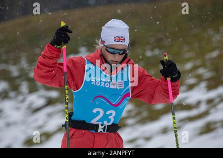 Team GB Mani Cooper (16) beim Nordic Combined Training bei den Jugend-Olympischen Spielen in Lausanne 2020 am 17. Januar 2020 bei den Les Tuffes in Frankreich Stockfoto