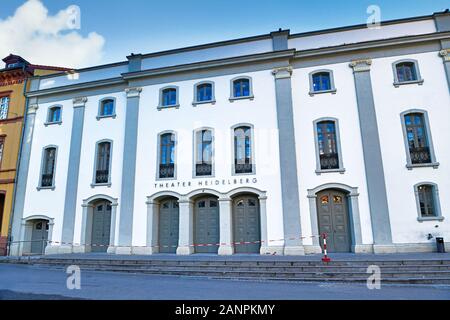 Fassade mit Eingang des Theaters Heidelberg in Deutschland Stockfoto
