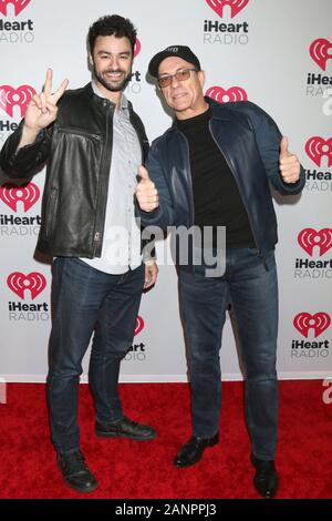 Los Angeles, CA. 17 Jan, 2020. Kris Van Damme und Jean-Claude Van Damme in der Ankunftshalle für iHeartRadio Podcast Awards präsentiert von Capital One, iHeartRadio Theater Los Angeles, Los Angeles, CA 17. Januar 2020. Credit: Priscilla Grant/Everett Collection/Alamy leben Nachrichten Stockfoto