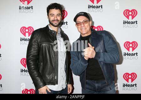 Los Angeles, CA. 17 Jan, 2020. Kris Van Damme und Jean-Claude Van Damme in der Ankunftshalle für iHeartRadio Podcast Awards präsentiert von Capital One, iHeartRadio Theater Los Angeles, Los Angeles, CA 17. Januar 2020. Credit: Priscilla Grant/Everett Collection/Alamy leben Nachrichten Stockfoto