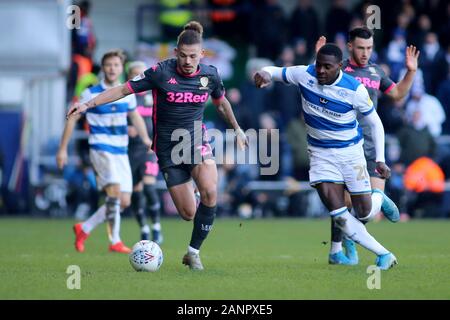 Leslie Phillips von Leeds Utd (l) in Aktion mit Queens Park Rangers Mittelfeldspieler helle Osayi-Samuel (r) während der efl Skybet Meisterschaft übereinstimmen, Queens Park Rangers v Leeds United am Kiyan Prinz Stiftung Stadium, Loftus Road in London am Samstag, den 18. Januar 2020. Dieses Bild dürfen nur für redaktionelle Zwecke verwendet werden. Nur die redaktionelle Nutzung, eine Lizenz für die gewerbliche Nutzung erforderlich. Keine Verwendung in Wetten, Spiele oder einer einzelnen Verein/Liga/player Publikationen. pic von Tom Smeeth/Andrew Orchard sport Fotografie/Alamy leben Nachrichten Stockfoto