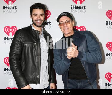 Januar 17, 2020, Burbank, CA, USA: LOS ANGELES - Jan 17: Kris Van Damme und Jean-Claude Van Damme am 2020 iHeartRadio Podcast Auszeichnungen auf der iHeart Theater am 17 Januar, 2020 in Burbank, CA (Credit Bild: © Kay Blake/ZUMA Draht) Stockfoto