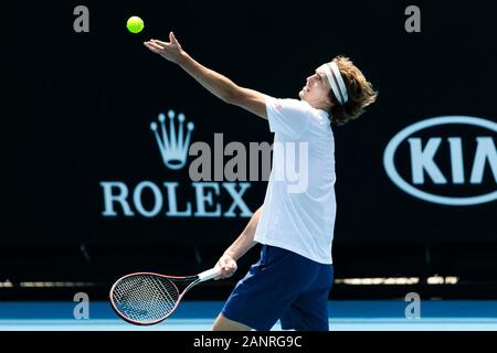 Melbourne, Australien. 19 Jan, 2020. Tennis: Grand Slam, Australian Open, Melbourne Park, Ausbildung: Alexander Zverev aus Deutschland in Aktion. Der Australien Open findet vom 20.01. - 02.02.2020. Credit: Frank Molter/dpa/Alamy leben Nachrichten Stockfoto