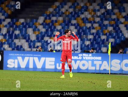 Neapel, Italien. 18 Jan, 2020. der Player von ACF Fiorentina Dusan vlahovic während der SSC Napoli vs ACF Fiorentina, italienische Fußball Serie A Männer Meisterschaft in Neapel, Italien, 18. Januar 2020 Credit: Unabhängige Fotoagentur/Alamy leben Nachrichten Stockfoto