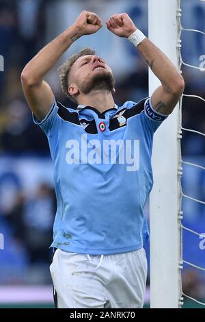 Rom, Italien. 19 Jan, 2020. Fußball Serie A Lazio v Sampdoria. Rom (Italien) am 18. Januar 2020 Ciro unbeweglich Credit: Unabhängige Fotoagentur/Alamy leben Nachrichten Stockfoto