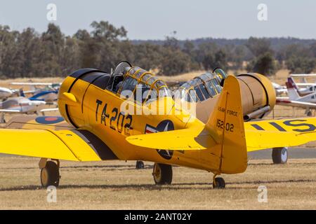 Ehemalige United States Air Force North American AT-6 G Ausbildung Flugzeuge Militär Piloten ausbilden. Stockfoto