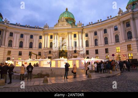 Hofburg Palast Tor, Wien, Österreich Stockfoto