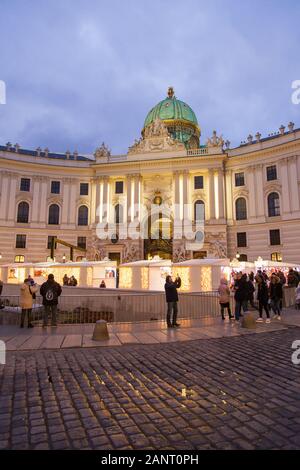 Hofburg Palast Tor, Wien, Österreich Stockfoto