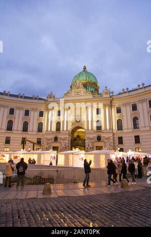 Hofburg Palast Tor, Wien, Österreich Stockfoto