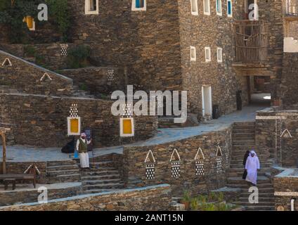 Mehrstöckige Häuser aus Steinen, Asir Provinz, Rijal Alma, Saudi-Arabien Stockfoto