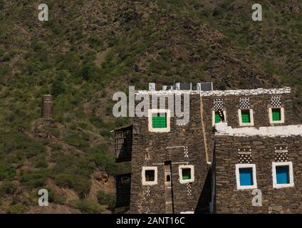 Mehrstöckige Häuser aus Steinen, Asir Provinz, Rijal Alma, Saudi-Arabien Stockfoto