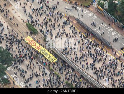 Birds Eye Aufnahmen des massiven Neujahrsmarsches (1. Januar 2020), der von der Bürgerrechtsfront organisiert wurde Stockfoto