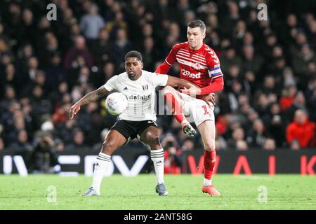 London, Großbritannien. 17 Jan, 2020. Ivan Cavaleiro von Fulham und Jonathan Howson von Middlesbrough Herausforderung für die Kugel während der efl Sky Bet Championship Match zwischen Fulham und Middlesbrough im Craven Cottage, London, England am 17. Januar 2020. Foto von Ken Funken. Nur die redaktionelle Nutzung, eine Lizenz für die gewerbliche Nutzung erforderlich. Keine Verwendung in Wetten, Spiele oder einer einzelnen Verein/Liga/player Publikationen. Credit: UK Sport Pics Ltd/Alamy leben Nachrichten Stockfoto