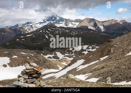 Blick auf die Glocknergruppe von Schobergruppe, Wandern Wandern route Wiener Höhenweg. Nationalpark Hohe Tauern Nationalpark. Österreichischen Alpen. Europa. Stockfoto