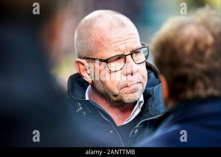 Den Haag - ADO-RKC, Fußball, Saison 2019/2020, Eredivisie, Autos Jeans Stadium, 08-07-2020, RKC Trainer Trainer Fred Grim Credit: Pro Schüsse/Alamy leben Nachrichten Stockfoto
