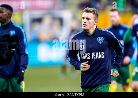 Den Haag - ADO-RKC, Fußball, Saison 2019/2020, Eredivisie, Autos Jeans Stadium, 08-07-2020, ADO-player George Thomas Credit: Pro Schüsse/Alamy leben Nachrichten Stockfoto